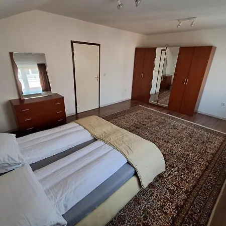Apartment Boema *